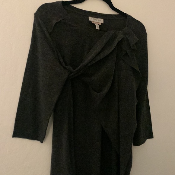 Jessica Simpson nursing top gray - Picture 3 of 4